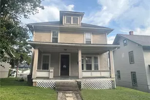 206 E Spring St, Marietta, OH 45750 - Photo 2