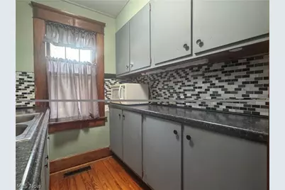 206 E Spring Street, Marietta, OH 45750 - Photo 14