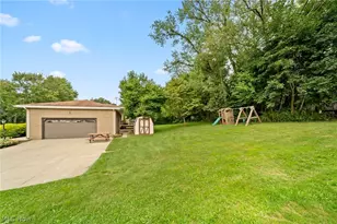 2591 Woodview Rd, Uniontown, OH 44685 - Photo 38