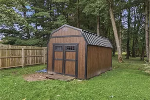 6084 Peach St, Louisville, OH 44641 - Photo 6