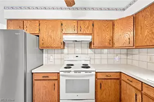 40 Davenport Ave, Akron, OH 44312 - Photo 12