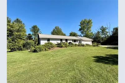 13047 Manor Drive, Chardon, OH 44024 - Photo 28
