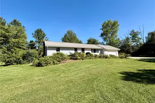 13047 Manor Dr, Chardon, OH 44024 - Photo 28