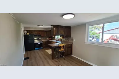 32 Market Street, Mt Pleasant, OH 43939 - Photo 10