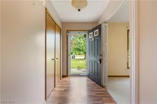 2124 Mt Pleasant St NE, Canton, OH 44721 - Photo 6