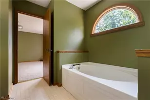 2124 Mt Pleasant St NE, Canton, OH 44721 - Photo 32