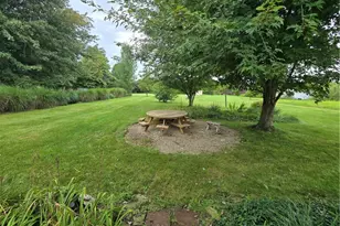 3246 McMackin Rd, Madison, OH 44057 - Photo 4