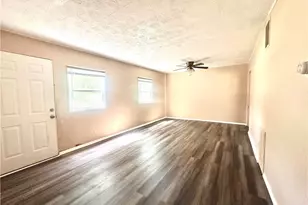 3877 Tacoma Ave, Lorain, OH 44055 - Photo 2