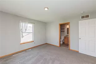 711 Bisson Ave, Akron, OH 44307 - Photo 18