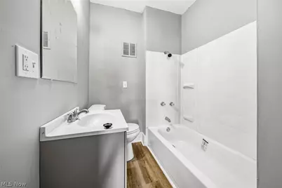 406 E 148th Street, Loveland, OH 44110 - Photo 16