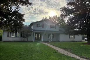 8854 1st St NE, Mineral City, OH 44656 - Photo 2
