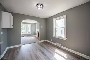 2415 Snyder Ave NE, Canton, OH 44714 - Photo 12