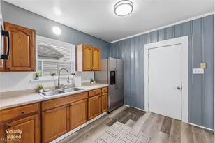 2217 Broadway, Lorain, OH 44052 - Photo 12