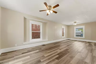 2217 Broadway, Lorain, OH 44052 - Photo 8