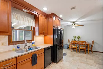 4311 Cottage Grove Road, Uniontown, OH 44685 - Photo 10