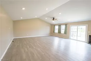 10916 Madlyn St NE, Bolivar, OH 44612 - Photo 16