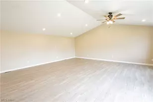 10916 Madlyn St NE, Bolivar, OH 44612 - Photo 14