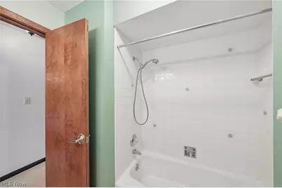 5818 Iva Drive, Akron, OH 44319 - Photo 26