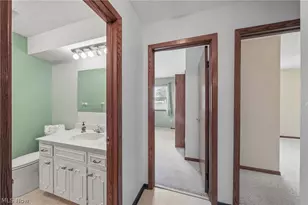 5818 Iva Dr, Akron, OH 44319 - Photo 24