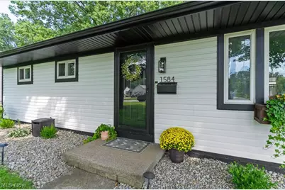 1584 Ridgewood Drive, Salem, OH 44460 - Photo 2