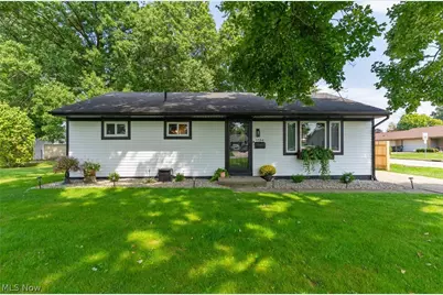 1584 Ridgewood Drive, Salem, OH 44460 - Photo 1