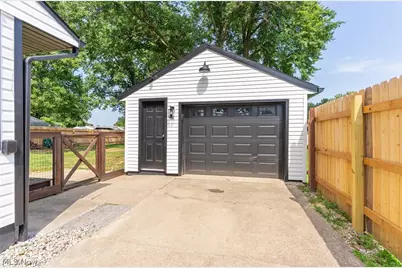 1584 Ridgewood Drive, Salem, OH 44460 - Photo 18