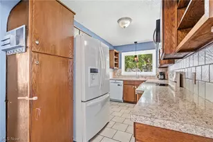 1932 7th St, Cuyahoga Falls, OH 44221 - Photo 10