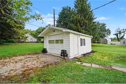 176 S Johnson Road, Sebring, OH 44672 - Photo 20