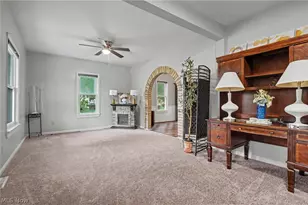 176 S Johnson Rd, Sebring, OH 44672 - Photo 6