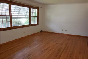 1554 Empire Rd, Wickliffe, OH 44092 - Photo 4