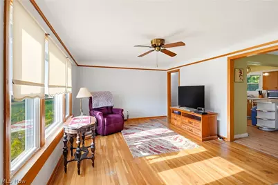 7851 N Boyden Road, Sagamore Hills, OH 44067 - Photo 4