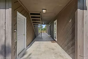 7734 Seasons Rd, Kent, OH 44240 - Photo 20