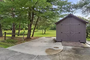 7734 Seasons Rd, Kent, OH 44240 - Photo 36