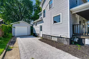 605 Chestnut St, Minerva, OH 44657 - Photo 4