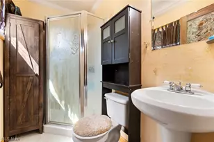 667 S McKinley Ave, Alliance, OH 44601 - Photo 14