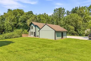 2652 Massillon Rd, Akron, OH 44312 - Photo 36