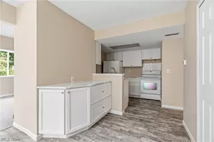 2652 Massillon Rd, Akron, OH 44312 - Photo 24