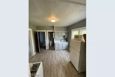 8909 Fuller Avenue, Loveland, OH 44104 - Photo 8