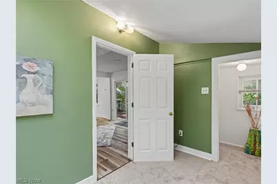 260 E Pace Avenue, Akron, OH 44319 - Photo 22