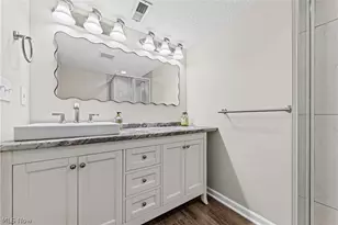 7879 Cresthill Dr, Green Hills, OH 44131 - Photo 18