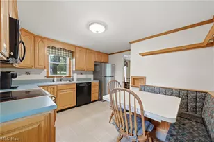41 8th St, Barberton, OH 44203 - Photo 10