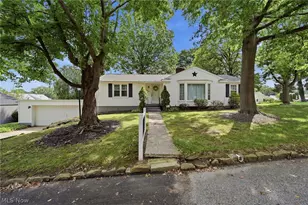 41 8th St, Barberton, OH 44203 - Photo 28
