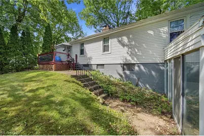 41 8th Street, Barberton, OH 44203 - Photo 24