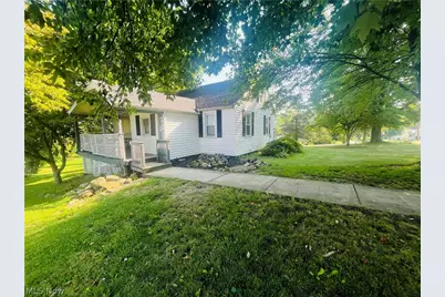 4695 Grapeland Avenue, Louisville, OH 44641 - Photo 6