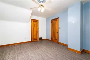 122 W Belleview Dr, Weirton, WV 26062 - Photo 14