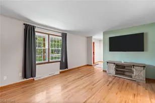 4618 S Arlington Rd, Green, OH 44685 - Photo 10