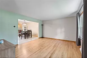 4618 S Arlington Rd, Green, OH 44685 - Photo 12