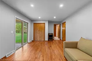 4618 S Arlington Rd, Green, OH 44685 - Photo 16