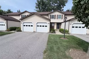 1885 Ridge Meadow Ct, Twinsburg, OH 44087 - Photo 2