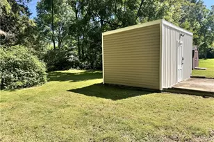 301 Bell St, Barberton, OH 44203 - Photo 18